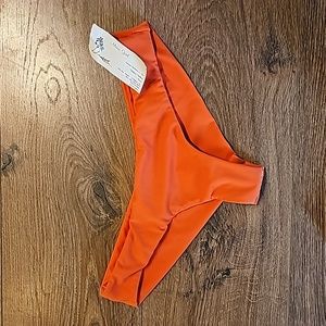 Maui Girl swimsuit bottoms